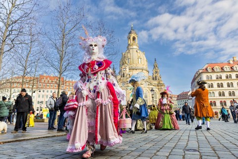 LUST & PASSION & JOY OF LIFE, for the joy of the masquerade, the Elbvenezian Carnival took place in