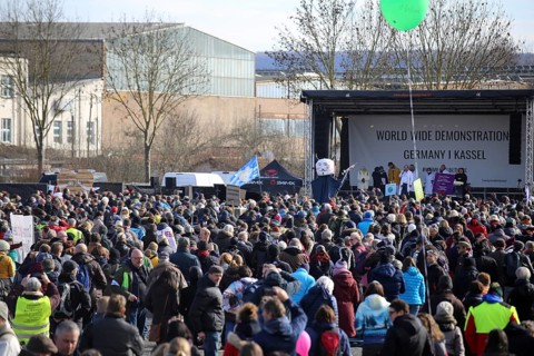 Large demonstration by critics of the corona measures in Kassel: Protests took place simultaneously