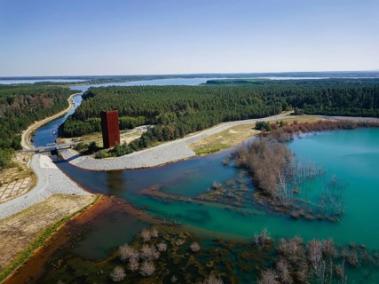 The 30 metre high landmark of the Lusatian Lakeland, the so-called Rusty Nail, was built at the