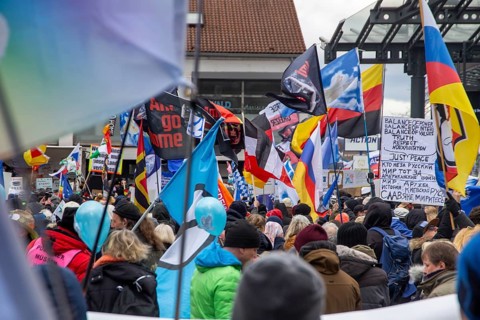 A large peace demonstration took place in Ramstein. Several thousand participants demonstrated