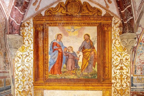 Image set of Casas Pintadas, Evora, Portugal unusual 16th-century murals paintings of creatures