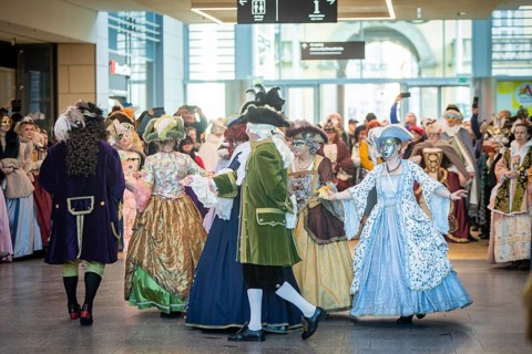 LUST & PASSION & JOY OF LIFE, for the joy of the masquerade, the Elbvenezian Carnival took place in