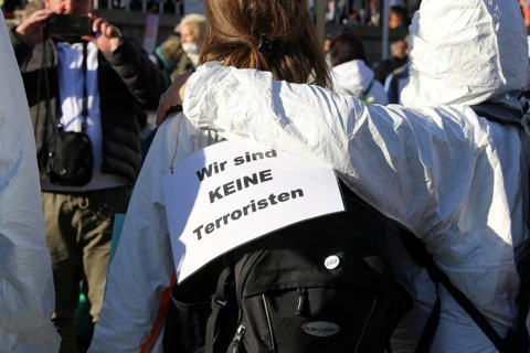 Large demonstration in Leipzig against the federal government's corona policy. Bodo Ramelow links