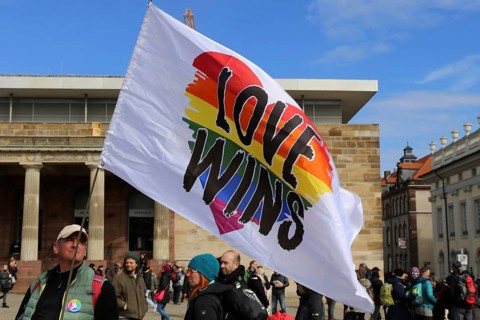 Large demonstration by critics of the corona measures in Kassel: Protests took place simultaneously