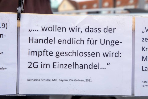 Karlsruhe, 10 December 2023: Large demonstration in favour of reappraisal of the coronavirus