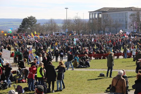 Large demonstration by critics of the corona measures in Kassel: Protests took place simultaneously