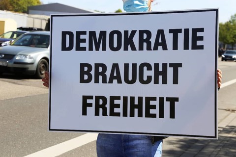 Rally against the corona measures: Demonstrators express their criticism of the corona policy with