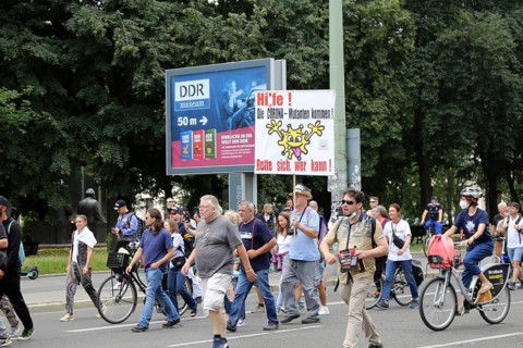 Berlin: The planned lateral thinkers' demonstration for peace and freedom against the corona