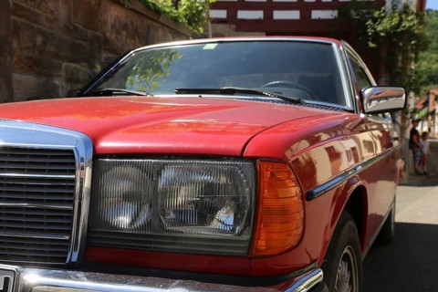 Close-up of a Mercedes from the legendary W-123 series
