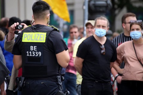 Berlin: The planned lateral thinkers' demonstration for peace and freedom against the German