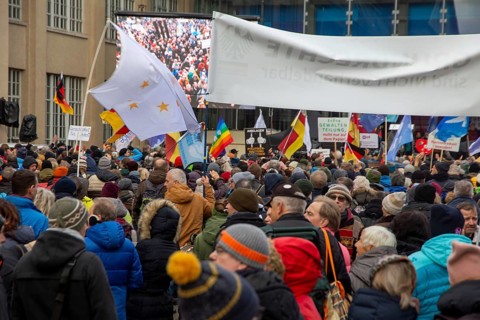Karlsruhe, 10 December 2023: Large demonstration in favour of reappraisal of the coronavirus