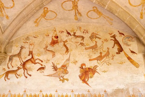 Image set of Casas Pintadas, Evora, Portugal unusual 16th-century murals paintings of creatures