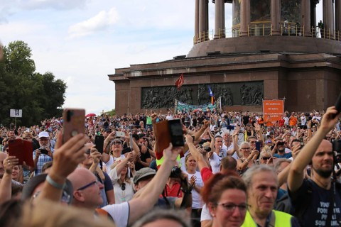 Major demonstration Berlin invites Europe - A celebration of peace and freedom Berlin 29 August