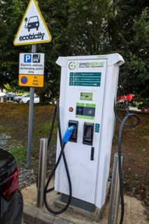 Grid Serve Electric Highway electricity electric vehicle recharging point, Ecotricity, Reading West