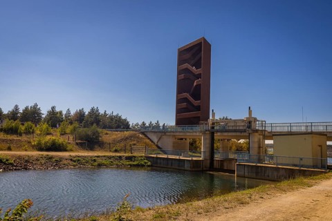 The 30 metre high landmark of the Lusatian Lakeland, the so-called Rusty Nail, was built at the