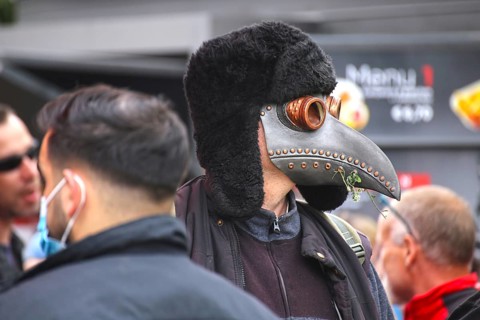 Berlin: The planned lateral thinkers' demonstration for peace and freedom against the German