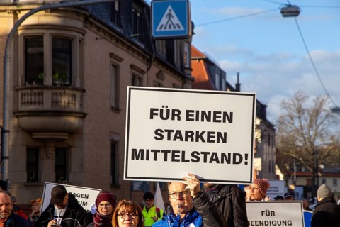 Demonstration in Landau in der Pfalz in favour of peace negotiations, affordable energy and living