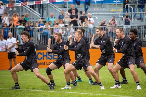 Fistball World Championship from 22 July to 29 July 2023 in Mannheim: Before the match between New