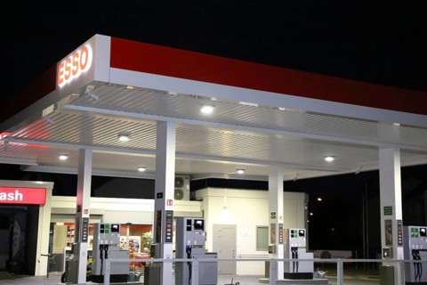 Esso petrol station (Mutterstadt, Rhineland-Palatinate)