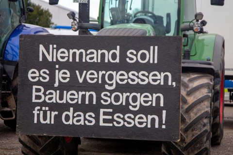 Farmers' protests in Ludwigshafen am Rhein: large demonstration by farmers from the Southern