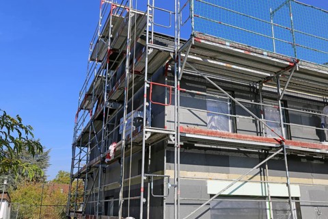 Thermal insulation of a house facade