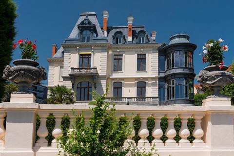 Villa, house, property, building, old building, architecture, splendid, living, lifestyle, wealth,
