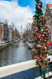 Love locks, love lock, love, emotion, proof of love, loyalty, oath of loyalty, oath of love, lock,