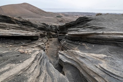 Volcanic fissure, Las Grietas, Lanzarote, Canary Islands, Spain, Europe