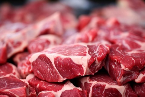 Close up of chunks of streaked red meat at butchery shop. KI generiert, generiert AI generated