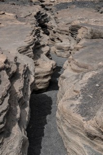 Volcanic fissure, Las Grietas, Lanzarote, Canary Islands, Spain, Europe