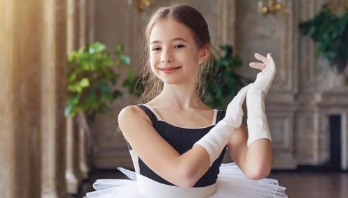 AI generated, girl, 10, 12, years, brunette, dancing, dancing, ballet, study, exercise, classical,