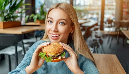 AI generated, human, humans, person, persons, woman, woman, 25, years, sits in restaurant, a
