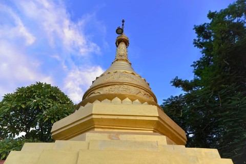 Yankin Hill temple complex, Mandalay, Myanmar, Asia