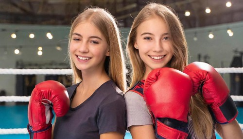 AI generated, girl, 15, years, Thai, Thai, sport, boxing, gloves, Thai boxing, Muay Thai, two