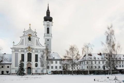 Snow-covered baroque church in winter, Marienmuenster, Diessen, Ammersee, Fuenfseenland,