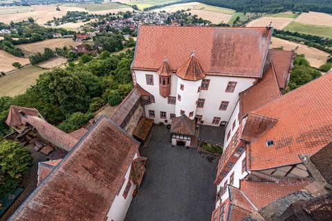 Rondel and battlements of the Zwinger, Zinzendorfbau, Palas with stair tower, new bower, inner