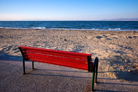 Bench, bench, red, sea, beach, Peraia, also Perea, evening light, Thessaloniki, Macedonia, Greece,