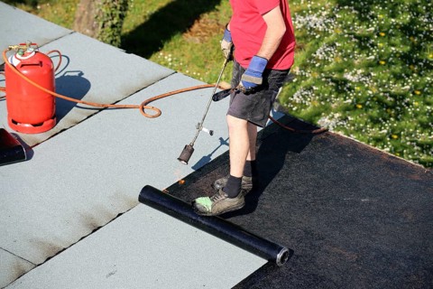 Professional flat roof waterproofing with bitumen welding membranes