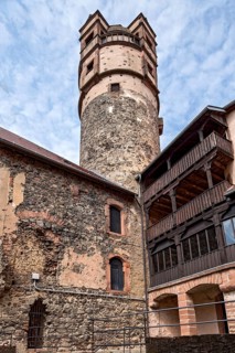 Keep, castle tower with Renaissance helmet, new bower, courtyard of the outer bailey, Ronneburg