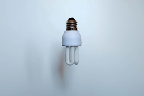 Energy saving light bulb