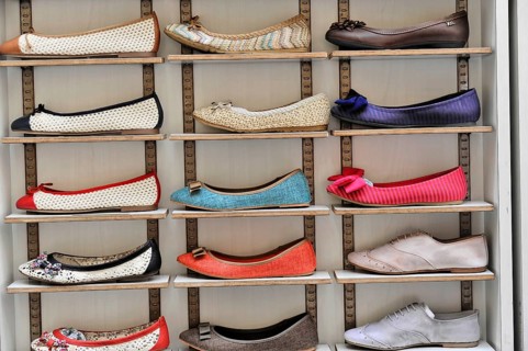 Shoes, shoe sales, Florence, Tuscany, Italy, Europe