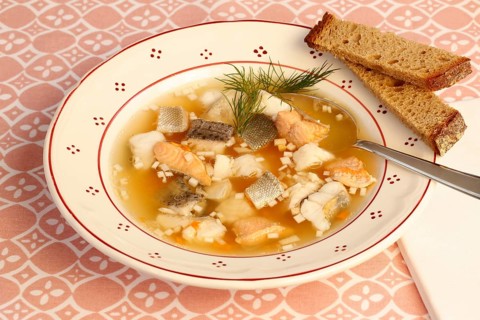 Swabian cuisine, Lake Constance fish pot, fish soup, healthy eating, broth, fillet of pike, char,