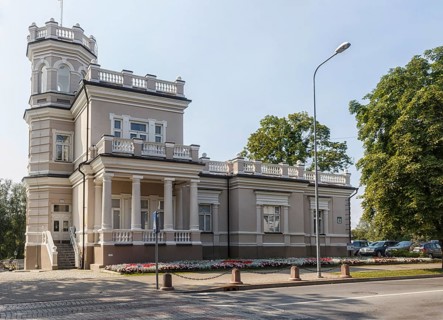 Historical old buildings on the streets of Druskininkai. Lithuania