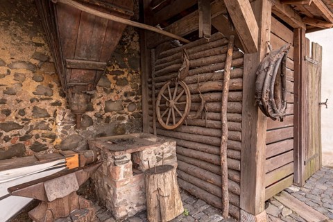 Blacksmith's forge, blacksmith, inner courtyard, Ronneburg Castle, medieval knight's castle,