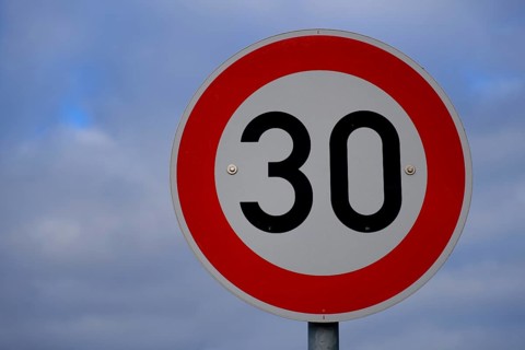 Traffic sign Permitted speed limit 30 km/h, North Rhine-Westphalia, Germany, Europe
