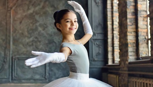 AI generated, girl, 10, 12, years, dark-haired, dances, dancing, ballet, study, exercise,