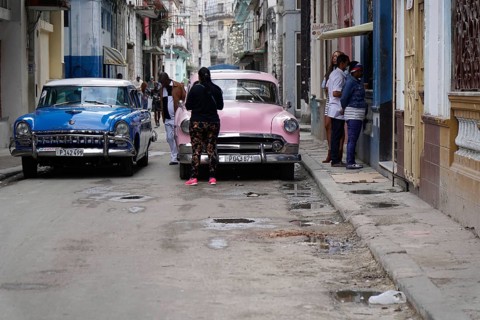 Several vintage cars from the 1950s in the centre of Havana, Centro Habana, Cuba, Central America
