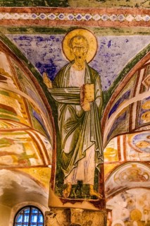 Crypt of frescoes from the 9th century under the main altar, Cripta degli Affreschi, Basilica of