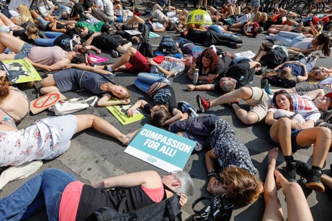 Mass die In, at the Official Animal Rights March demo at Rosenthaler Platz in Berlin. The Animal