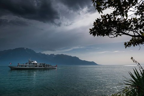 Lake Geneva, thunderstorm, summer, rain, dramatic, dark sky, weather, palm tree, climate boat,